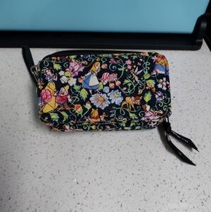 Vera Bradley Disney Classics On The Green All In One Crossbody Wallet